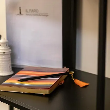 Il Faro Luxury & Lounge ゲストハウス 3*