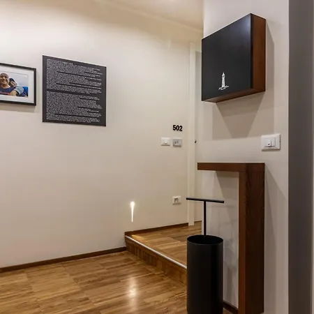 ゲストハウス Il Faro Luxury & Lounge 3*