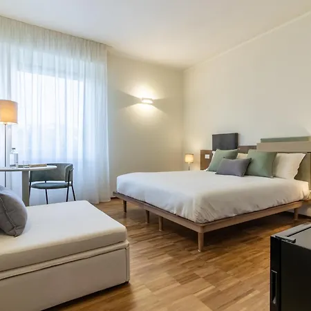 Il Faro Luxury & Lounge 3*