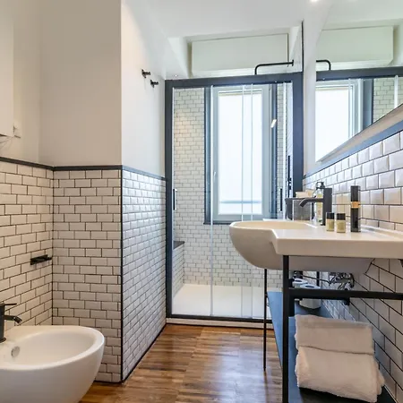 Il Faro Luxury & Lounge 3* ラ・スペツィア