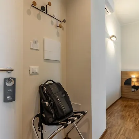 Il Faro Luxury & Lounge ゲストハウス