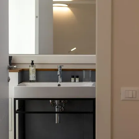 Il Faro Luxury & Lounge ゲストハウス